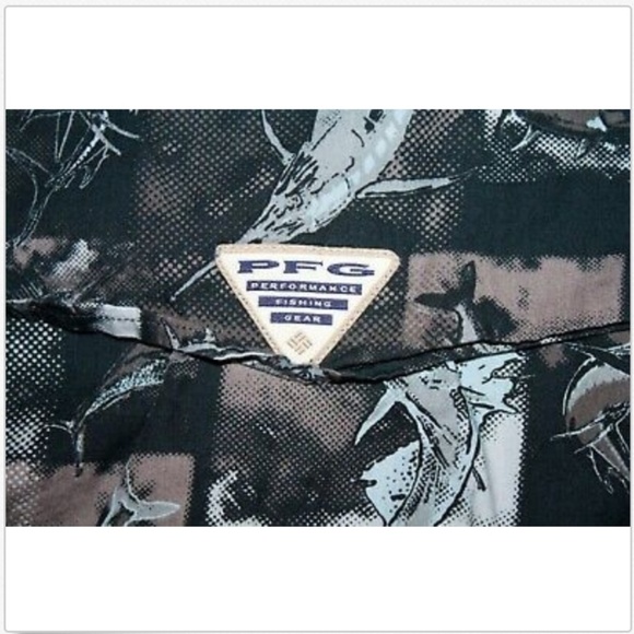 Columbia PFG Short Sleeve Button Front Vented Shir - Picture 6 of 6